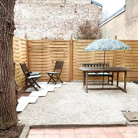 Apartment With A Garden Moulins (Allier)